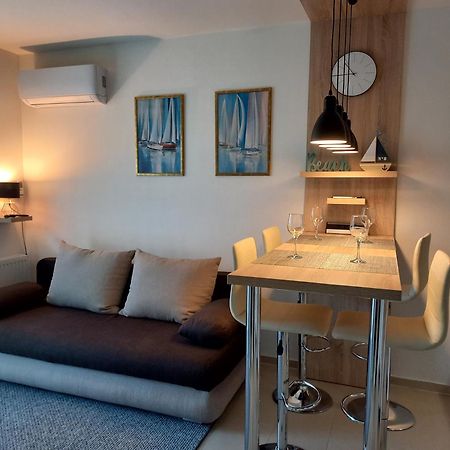 Riviera Wellness Apartman Siófok Eksteriør bilde