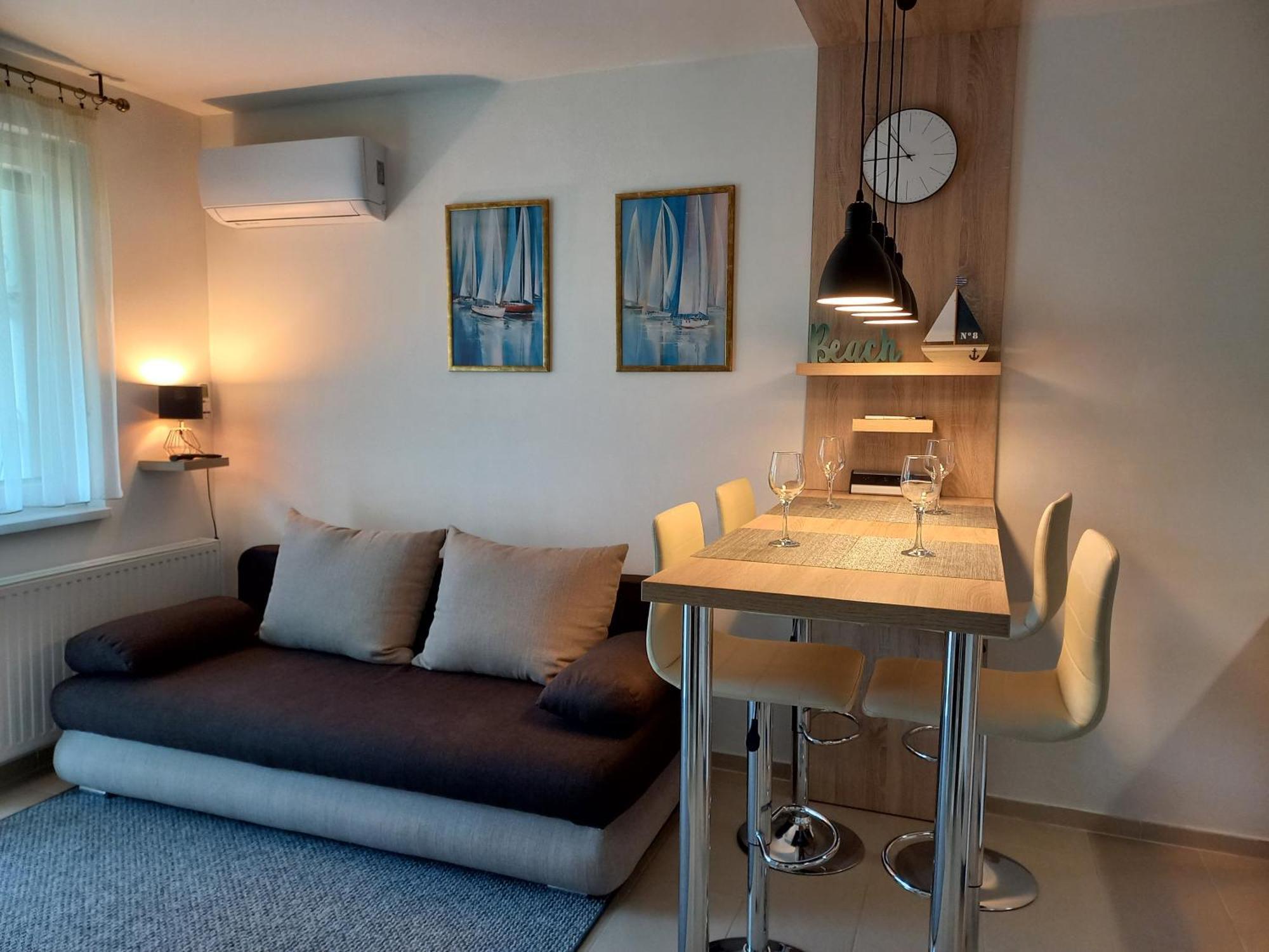 Riviera Wellness Apartman Siófok Eksteriør bilde