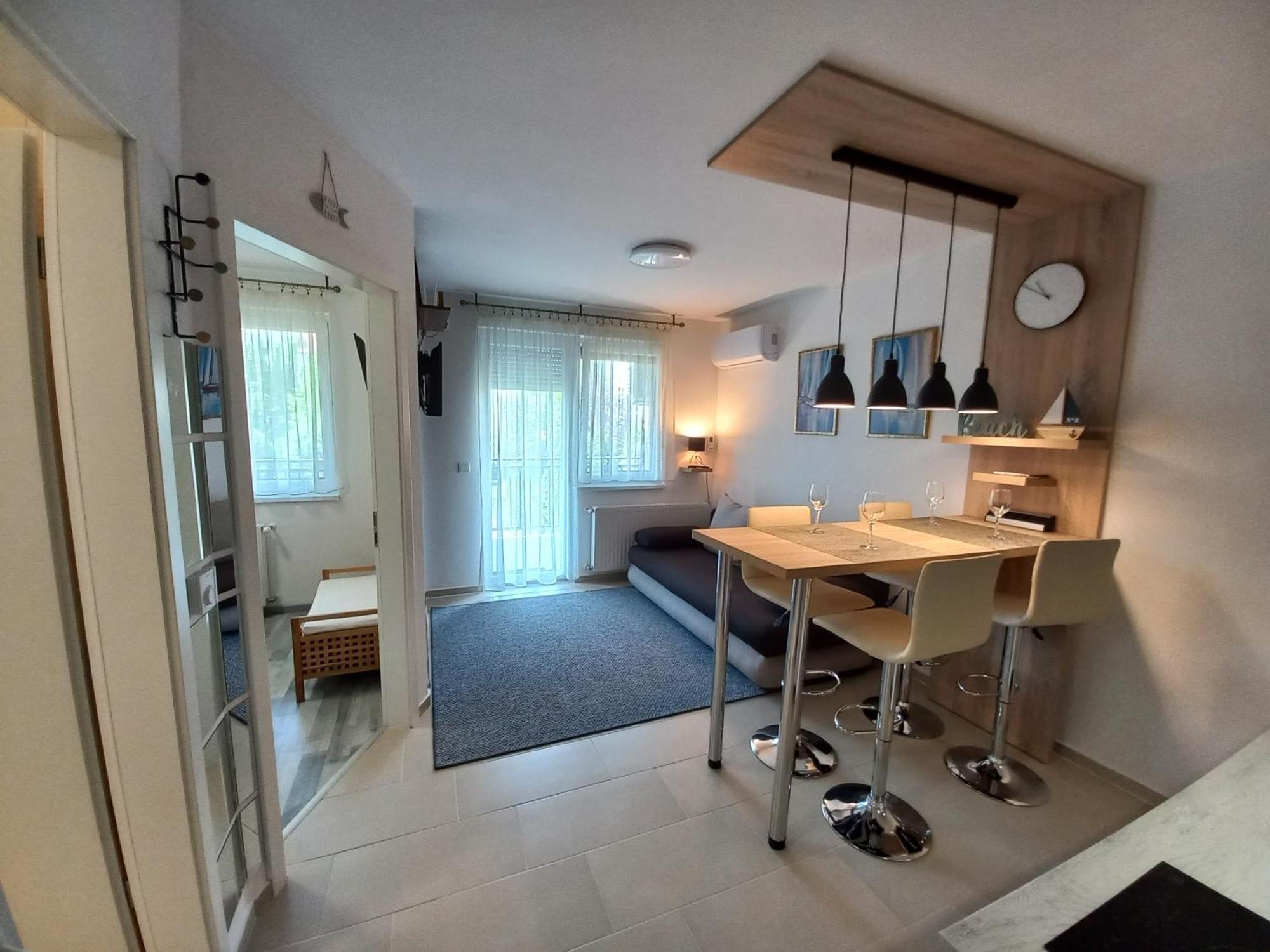 Riviera Wellness Apartman Siófok Eksteriør bilde